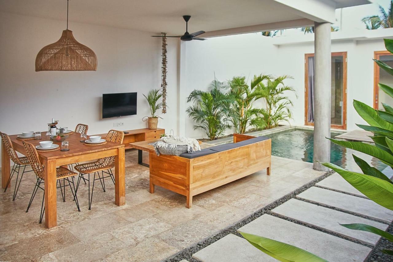 Kumbara Villas Kuta  Extérieur photo